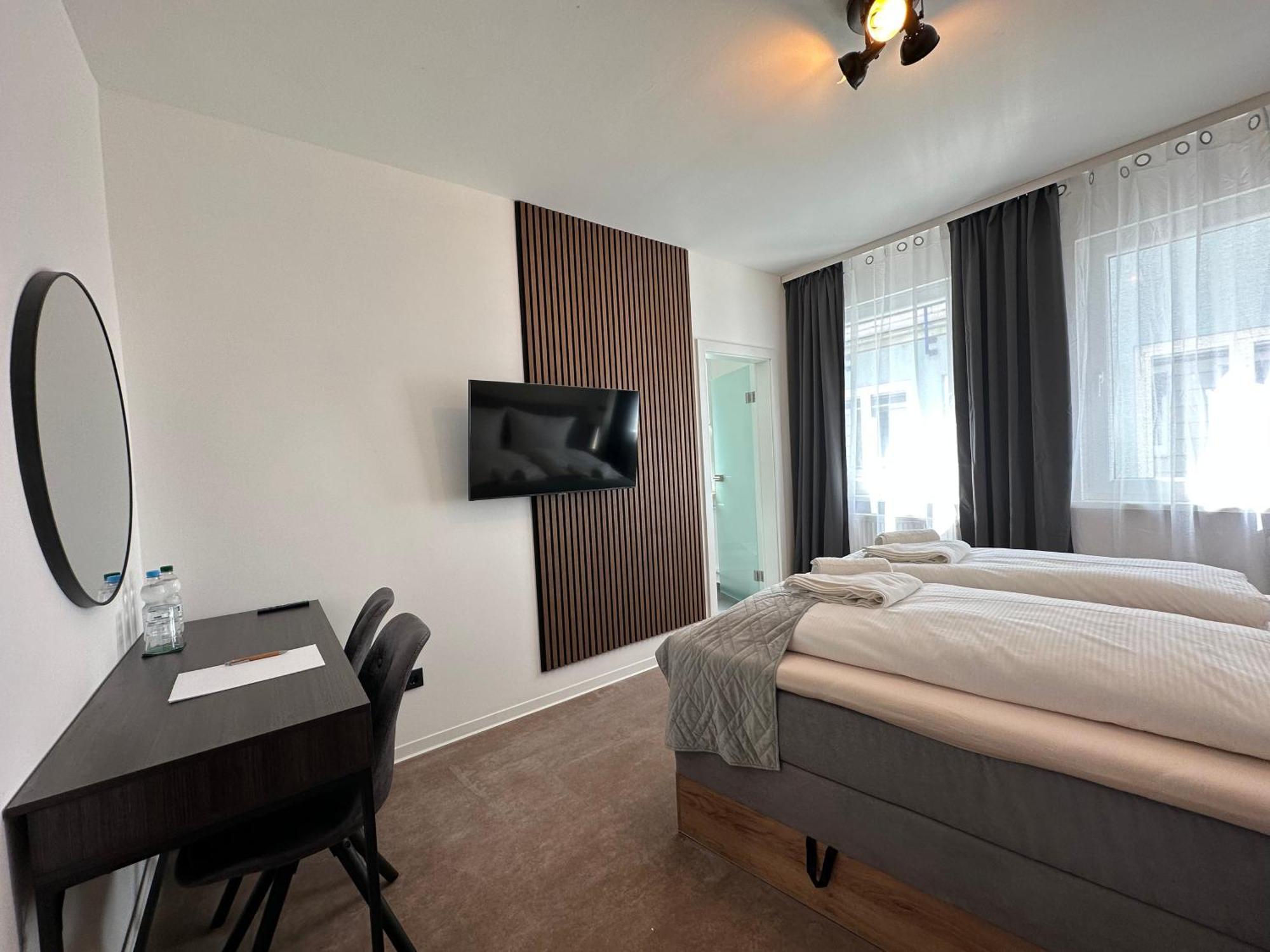 וירצבורג Hotel Emilia מראה חיצוני תמונה