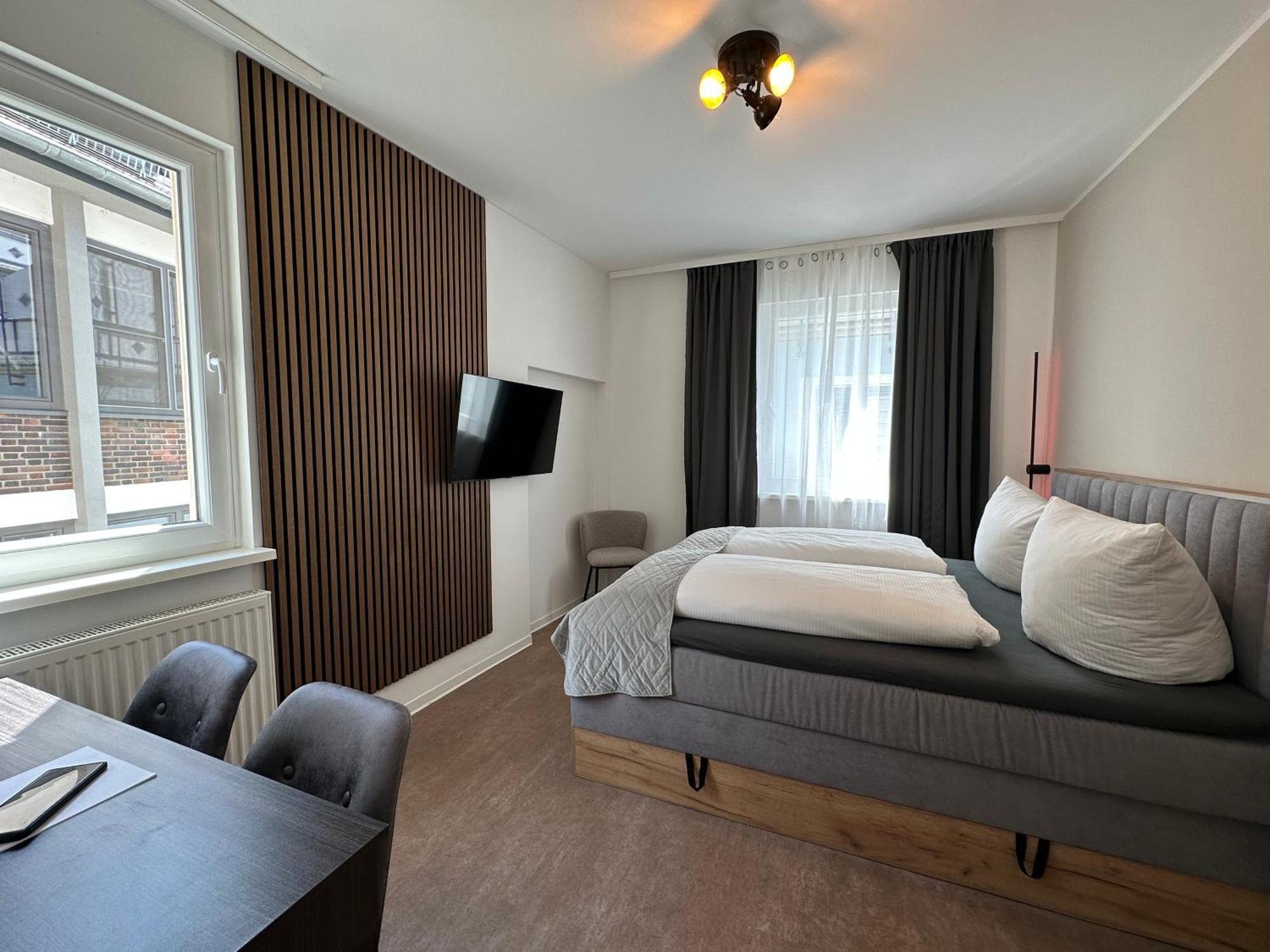 וירצבורג Hotel Emilia מראה חיצוני תמונה